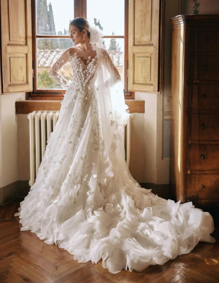 Весільна сукня INL2403